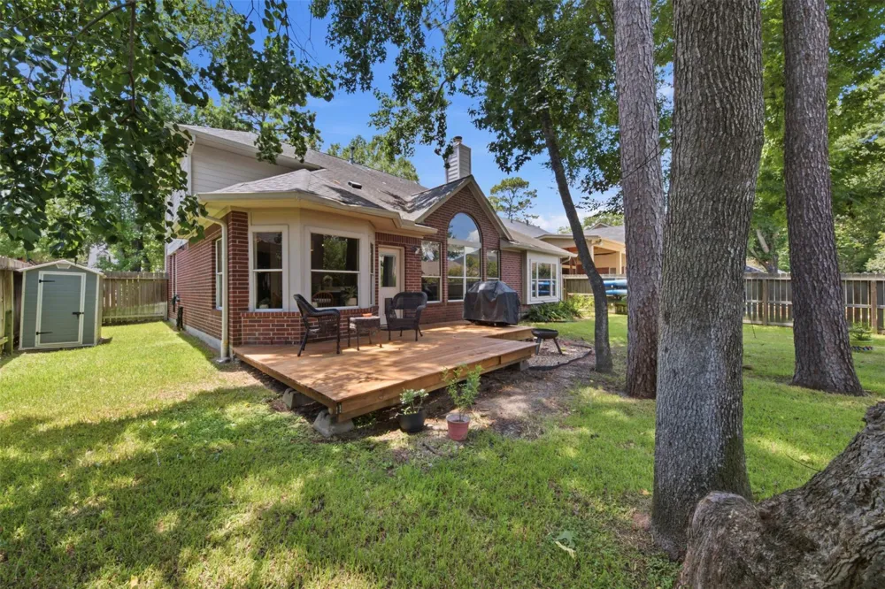 19511 Water Point Trail Kingwood, TX 77346
