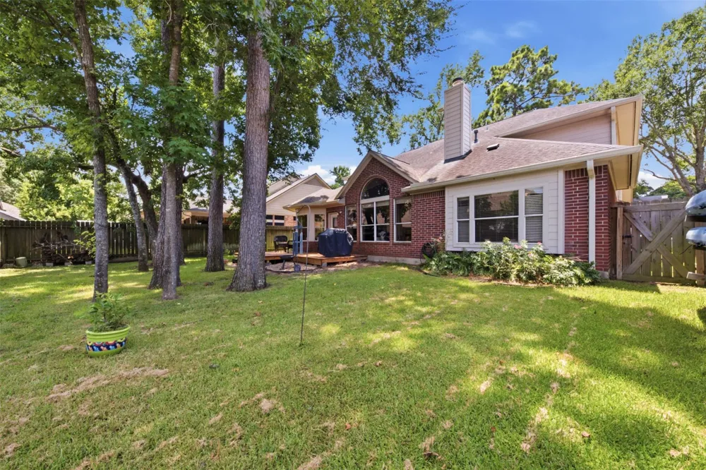 19511 Water Point Trail Kingwood, TX 77346