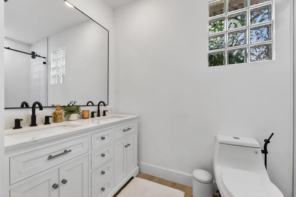 11892 Royal Palm Boulevard #11892 Coral Springs, FL 33065