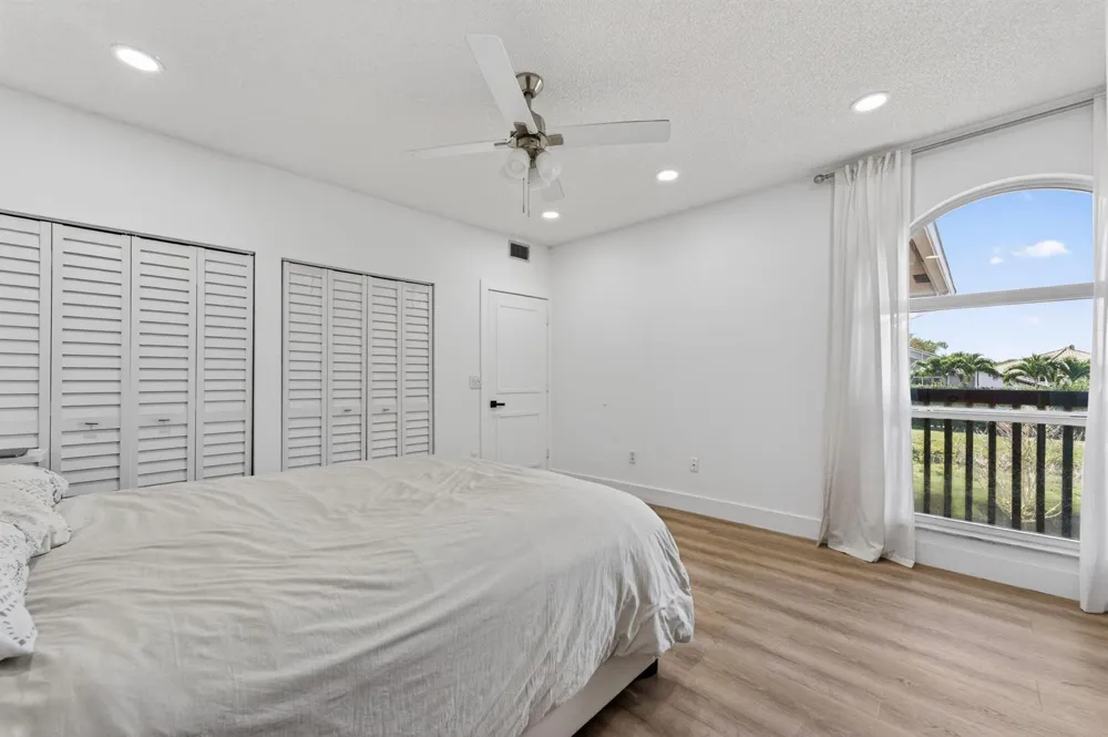 11892 Royal Palm Boulevard #11892 Coral Springs, FL 33065