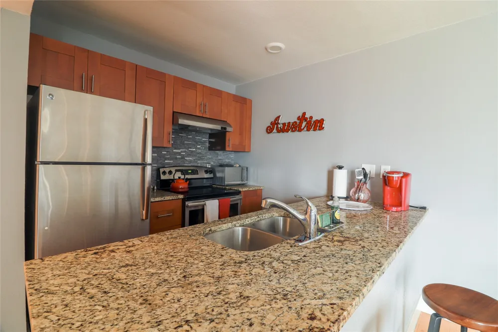 909 Reinli Street #221 Austin, TX 78751