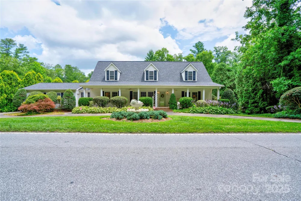 2606 Greenville Highway Flat Rock, NC 28731