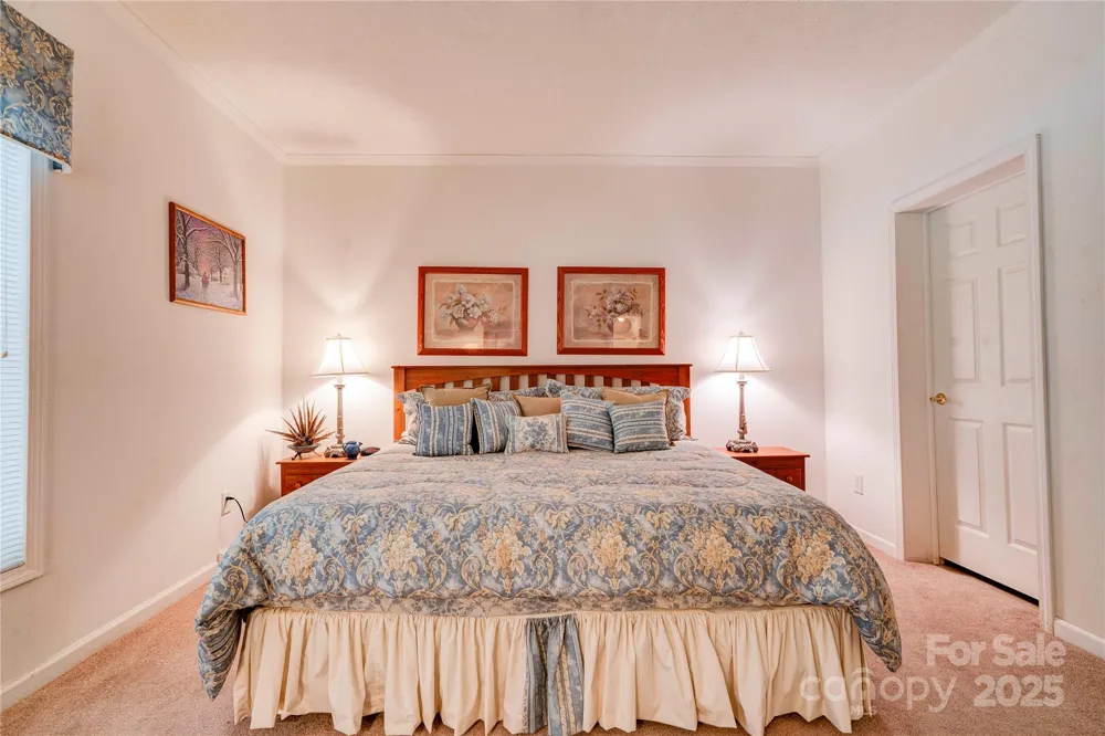 2606 Greenville Highway Flat Rock, NC 28731