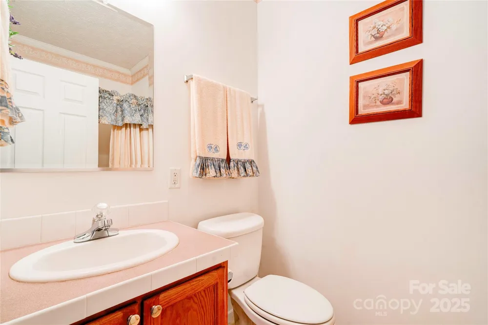 2606 Greenville Highway Flat Rock, NC 28731