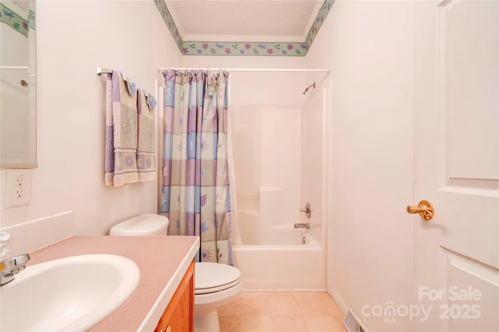 2606 Greenville Highway Flat Rock, NC 28731
