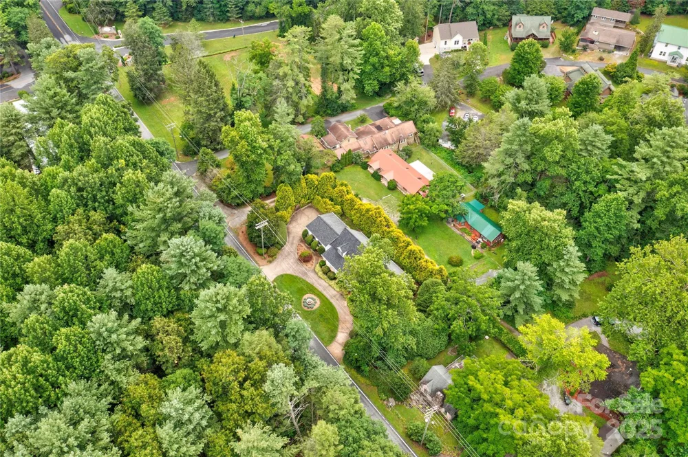 2606 Greenville Highway Flat Rock, NC 28731