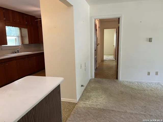 708 Sutton Pleasanton, TX 78064