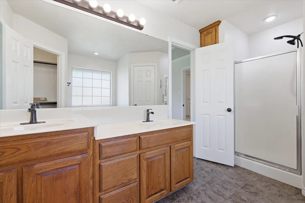 206 Mourning Dove Lane Krum, TX 76249