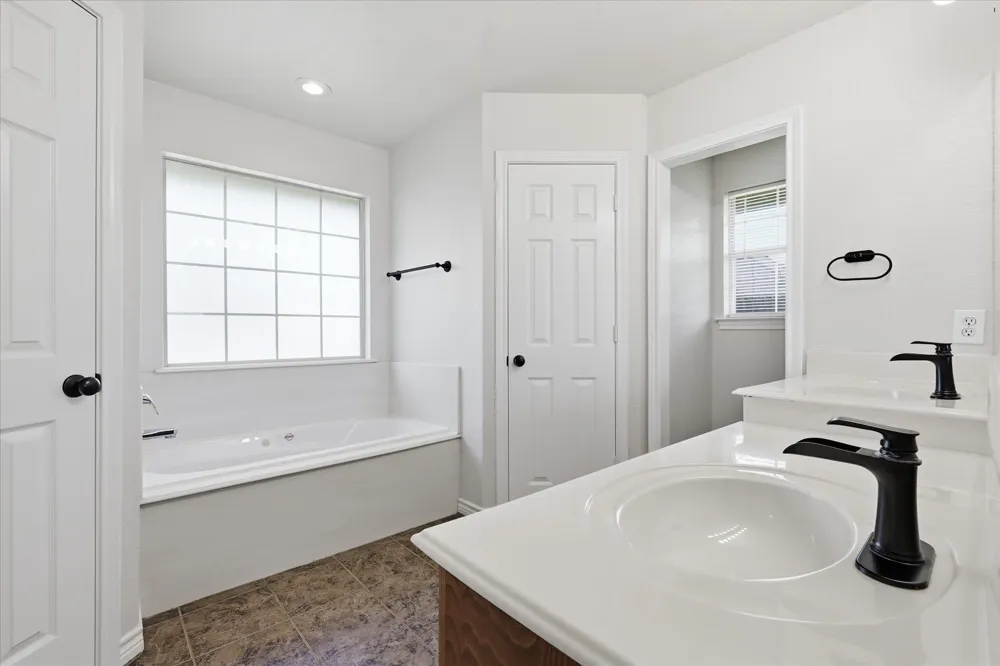 206 Mourning Dove Lane Krum, TX 76249