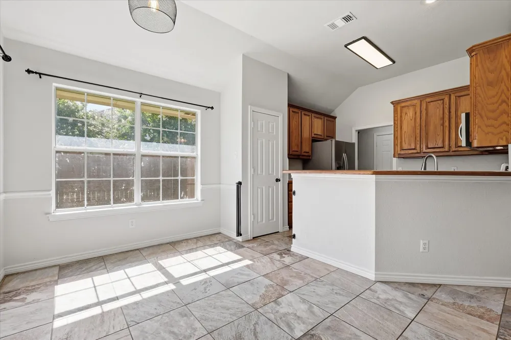 206 Mourning Dove Lane Krum, TX 76249
