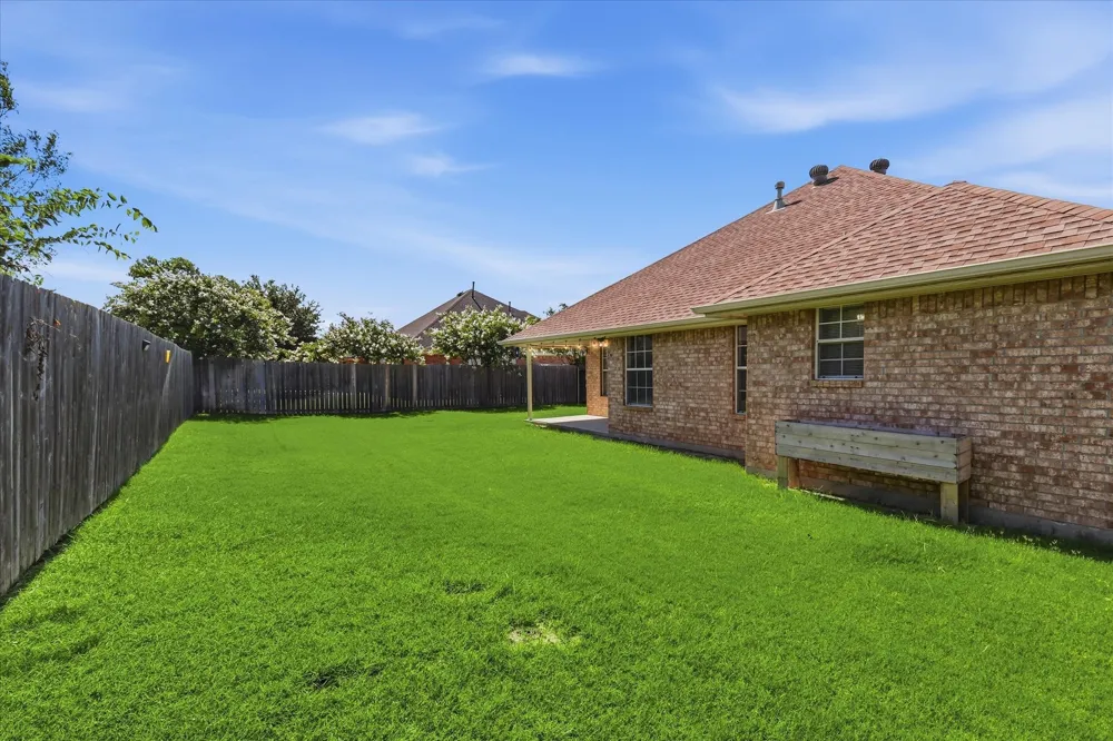 206 Mourning Dove Lane Krum, TX 76249