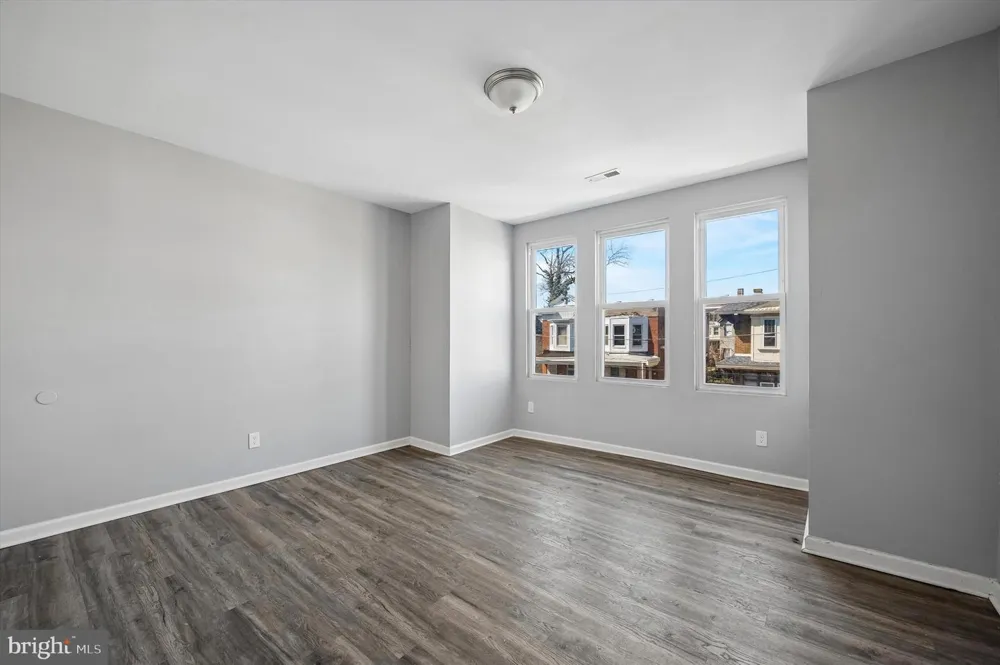 4753 12TH STREET Philadelphia, PA 19141