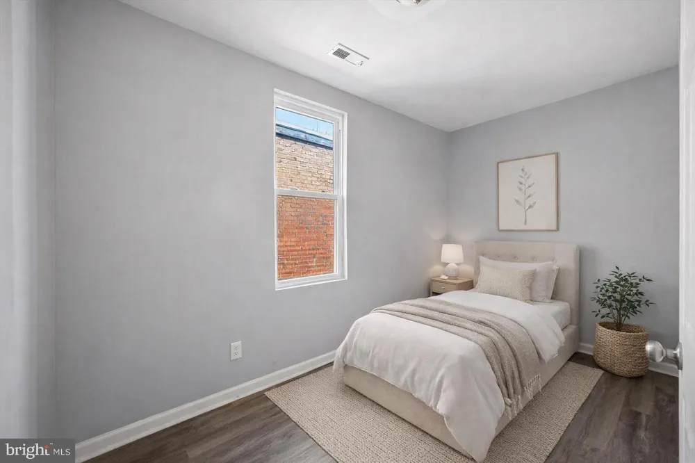 4753 12TH STREET Philadelphia, PA 19141