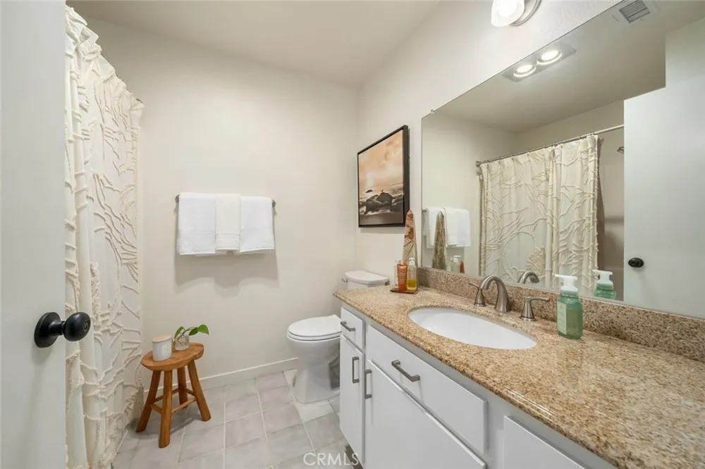 126 Flag Way #B Paso Robles, CA 93446
