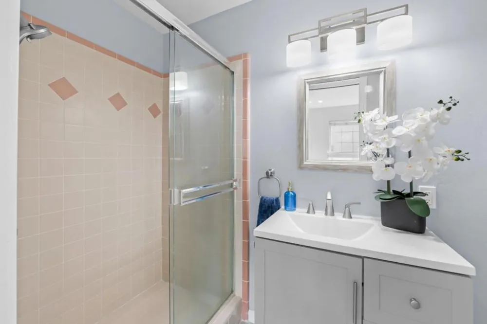 423 Montecito Avenue El Granada, CA 94018