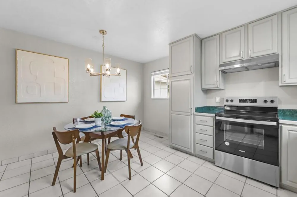 423 Montecito Avenue El Granada, CA 94018