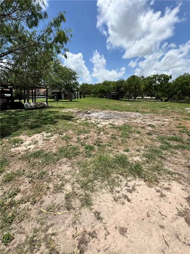 6696 Fm 1833 Robstown, TX 78380