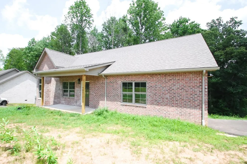 401 Crossvine Rd Sparta, TN 38583