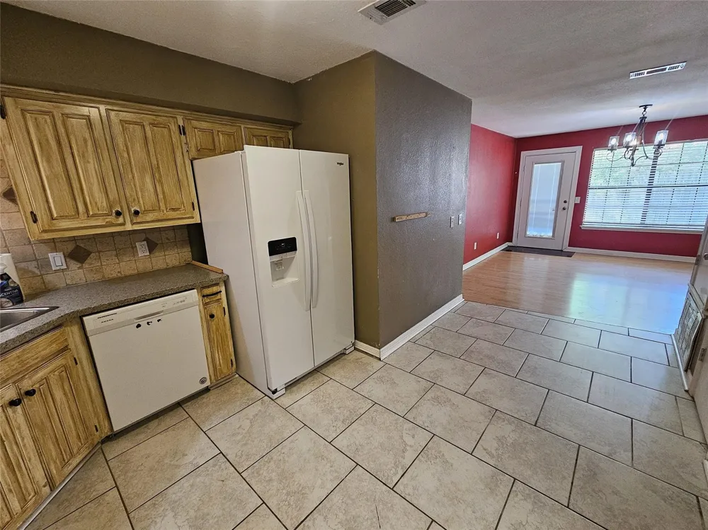 710 Cherry Drive Groesbeck, TX 76642