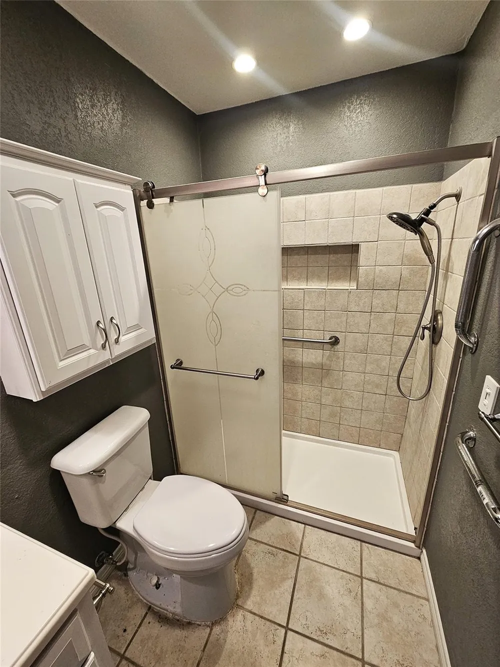 710 Cherry Drive Groesbeck, TX 76642