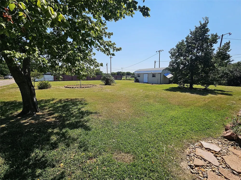 710 Cherry Drive Groesbeck, TX 76642