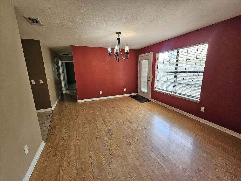 710 Cherry Drive Groesbeck, TX 76642