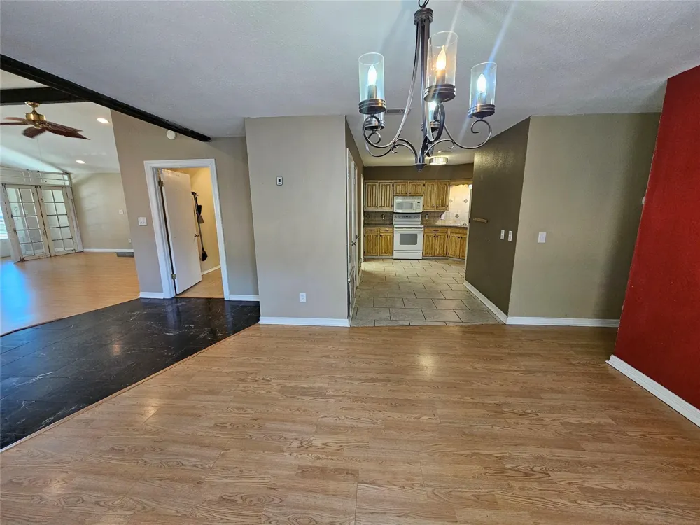 710 Cherry Drive Groesbeck, TX 76642
