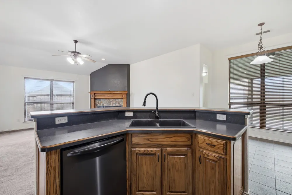 9101 Autumn Falls Drive Fort Worth, TX 76118