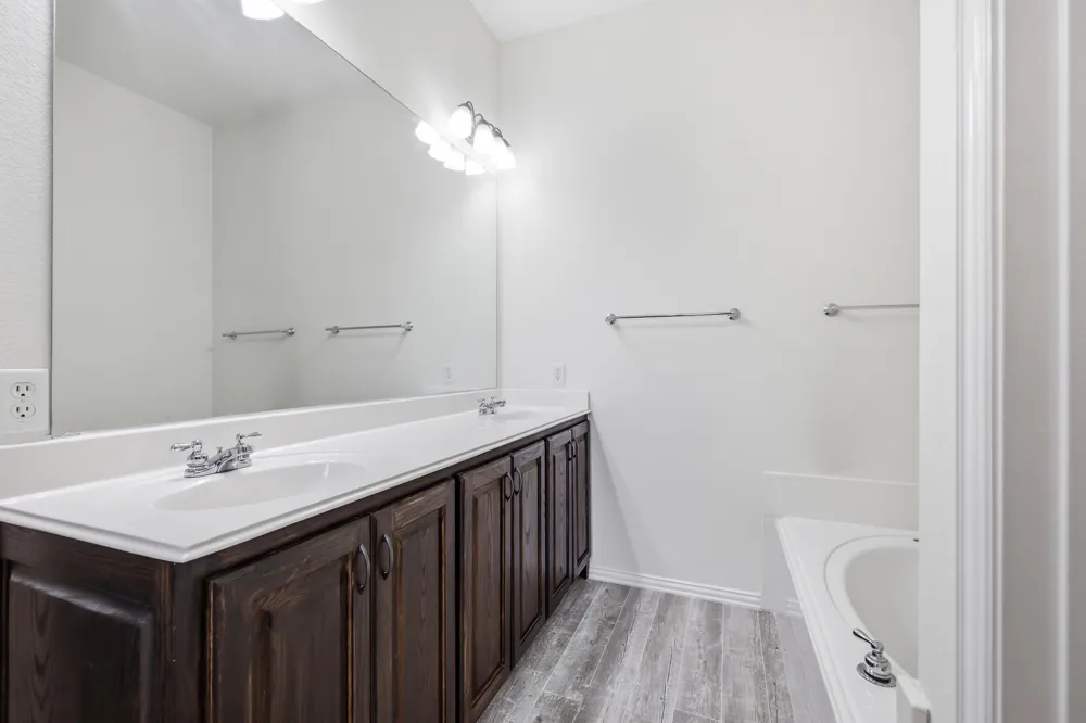 9101 Autumn Falls Drive Fort Worth, TX 76118