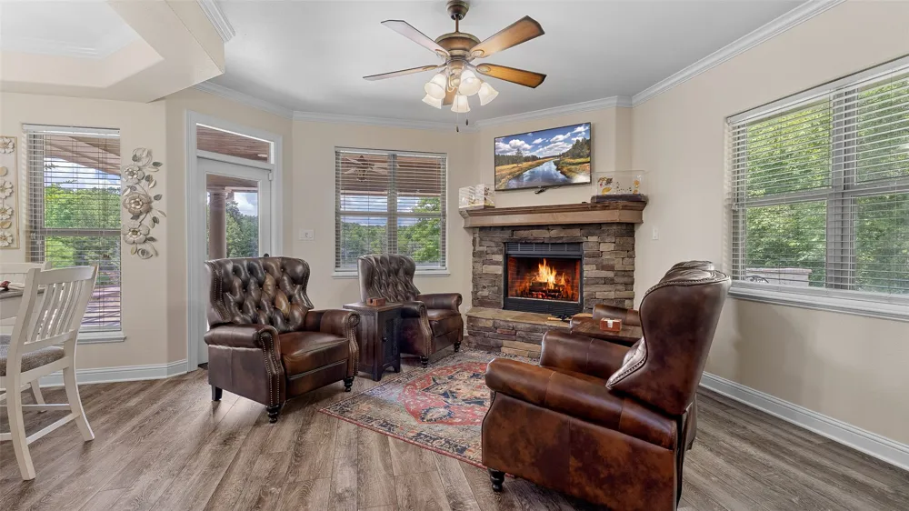 1411 County Road 4120 Atlanta, TX 75551