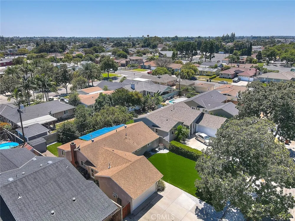 1342 W Southgate Fullerton, CA 92833