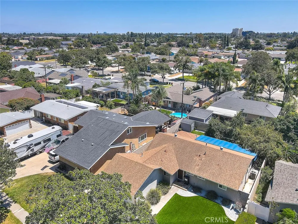 1342 W Southgate Fullerton, CA 92833