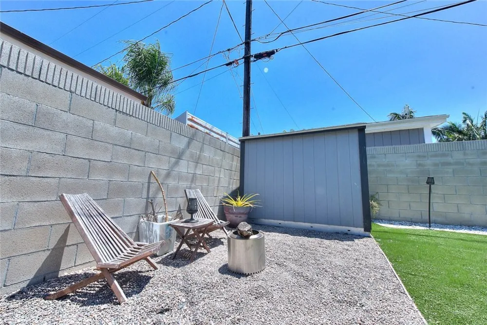 1342 W Southgate Fullerton, CA 92833