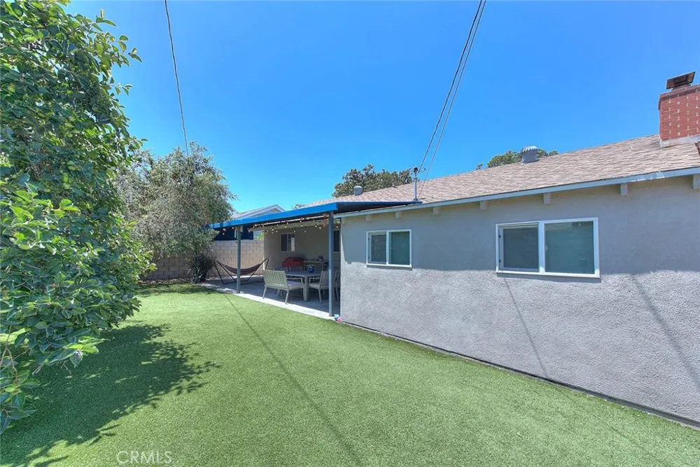 1342 W Southgate Fullerton, CA 92833