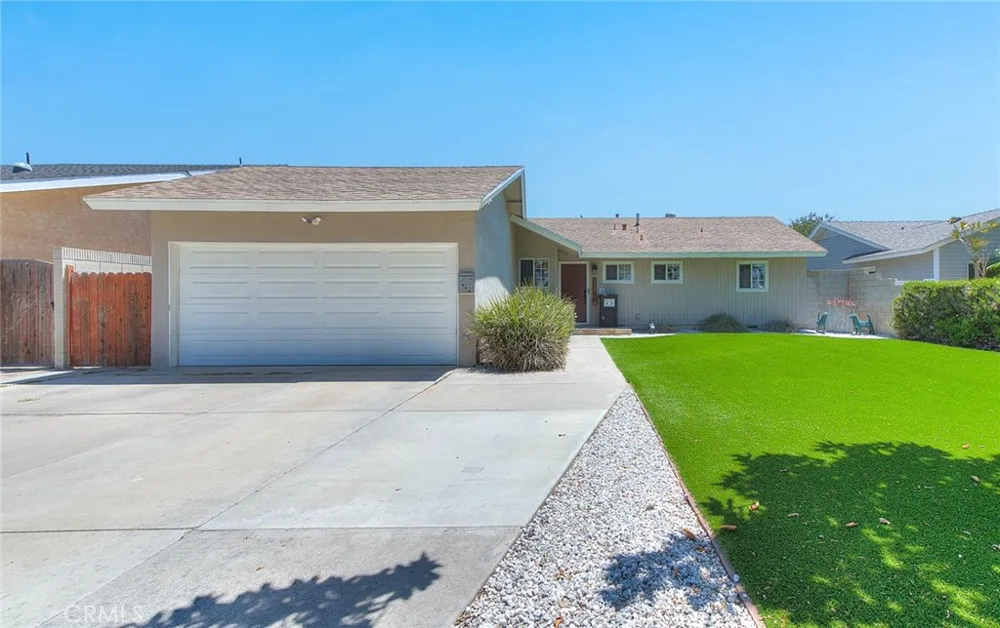 1342 W Southgate Fullerton, CA 92833