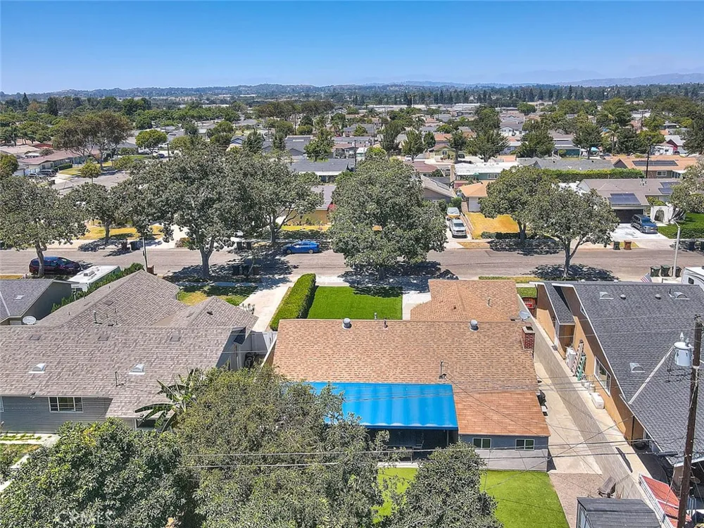 1342 W Southgate Fullerton, CA 92833