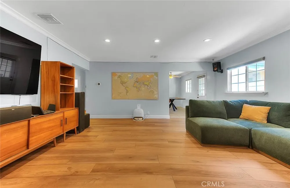 1342 W Southgate Fullerton, CA 92833