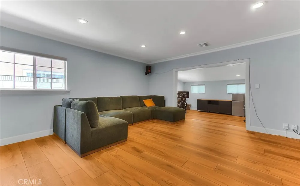 1342 W Southgate Fullerton, CA 92833