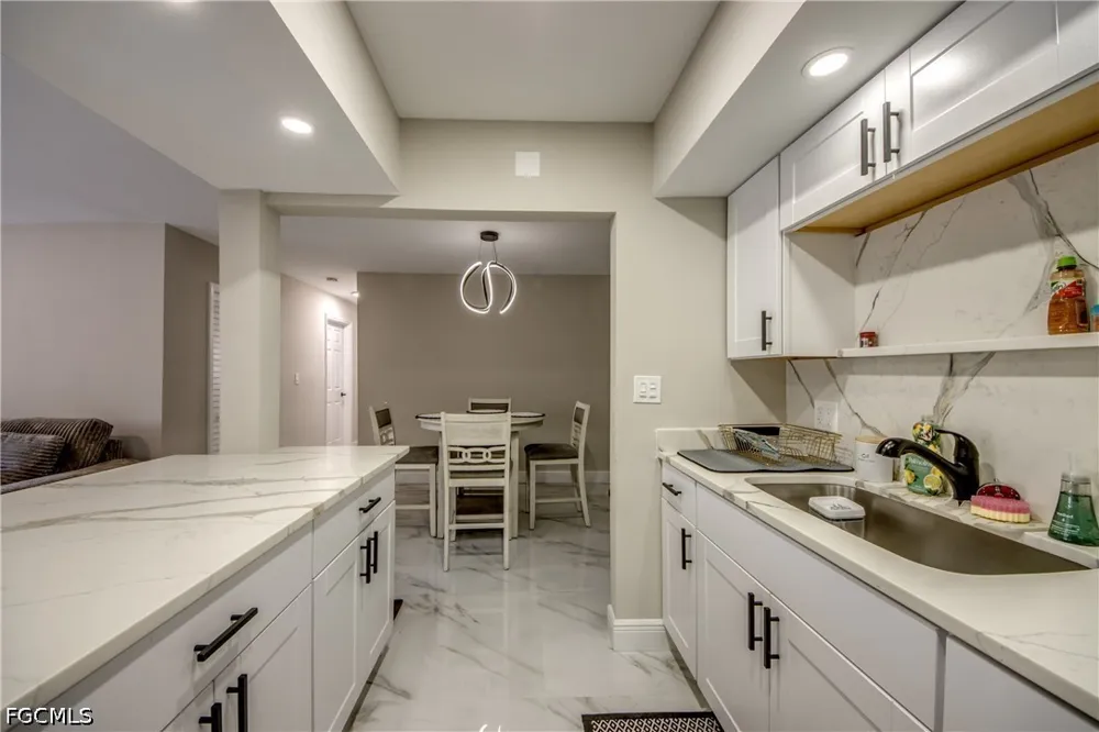 1st Street #107 Fort Myers, FL 33901