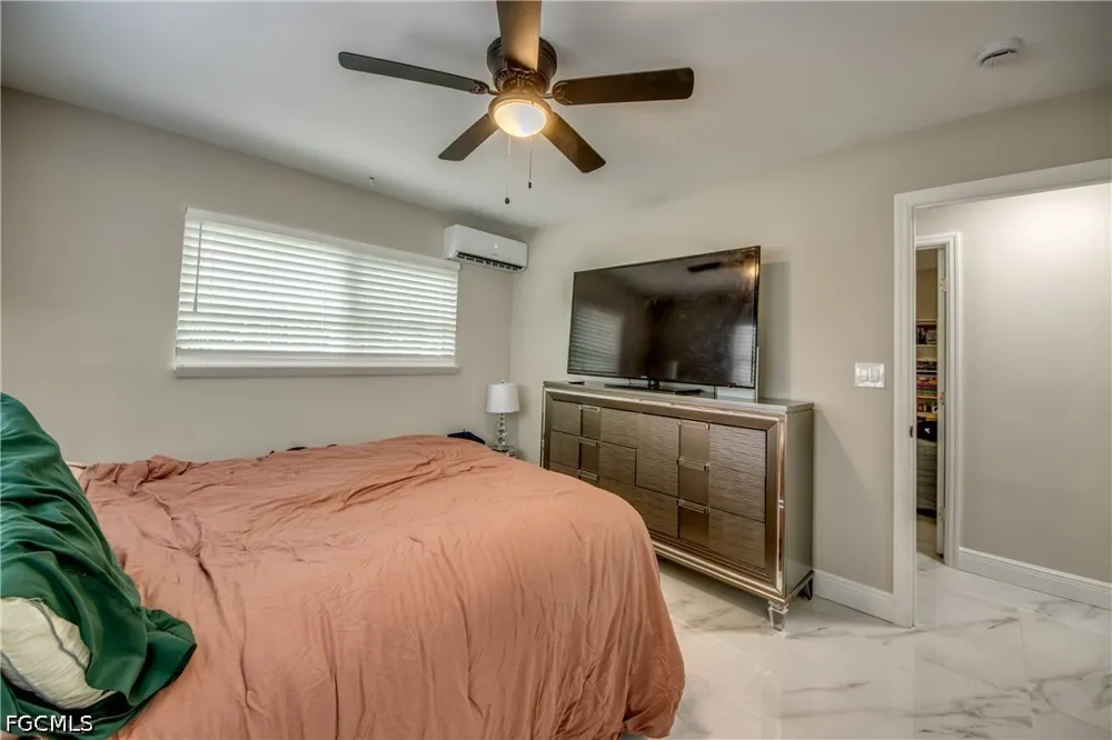 1st Street #107 Fort Myers, FL 33901
