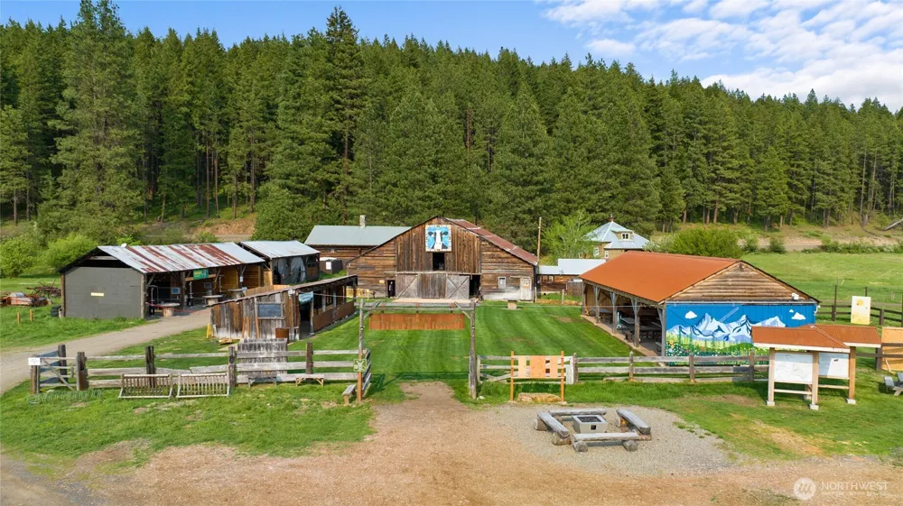 112 Cake Box Lane Cle Elum, WA 98922