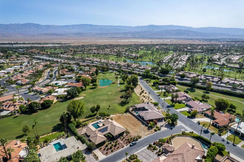 75900 McLachlin Circle Palm Desert, CA 92211
