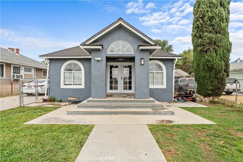 243 W C STREET Colton, CA 92324