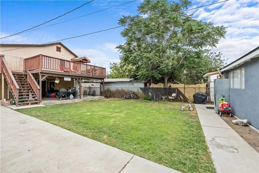 243 W C STREET Colton, CA 92324