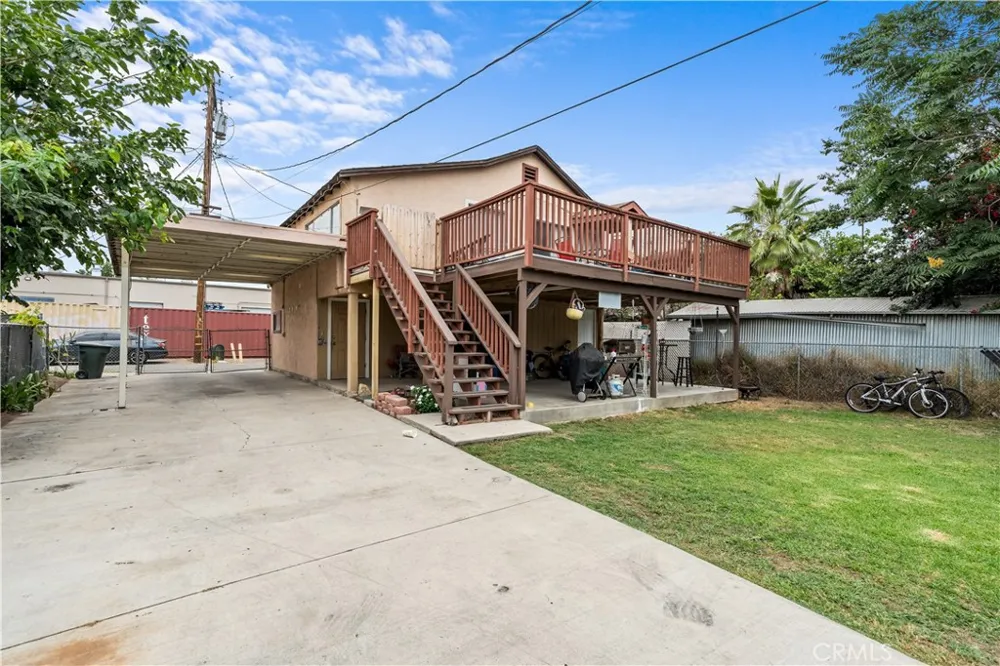 243 W C STREET Colton, CA 92324