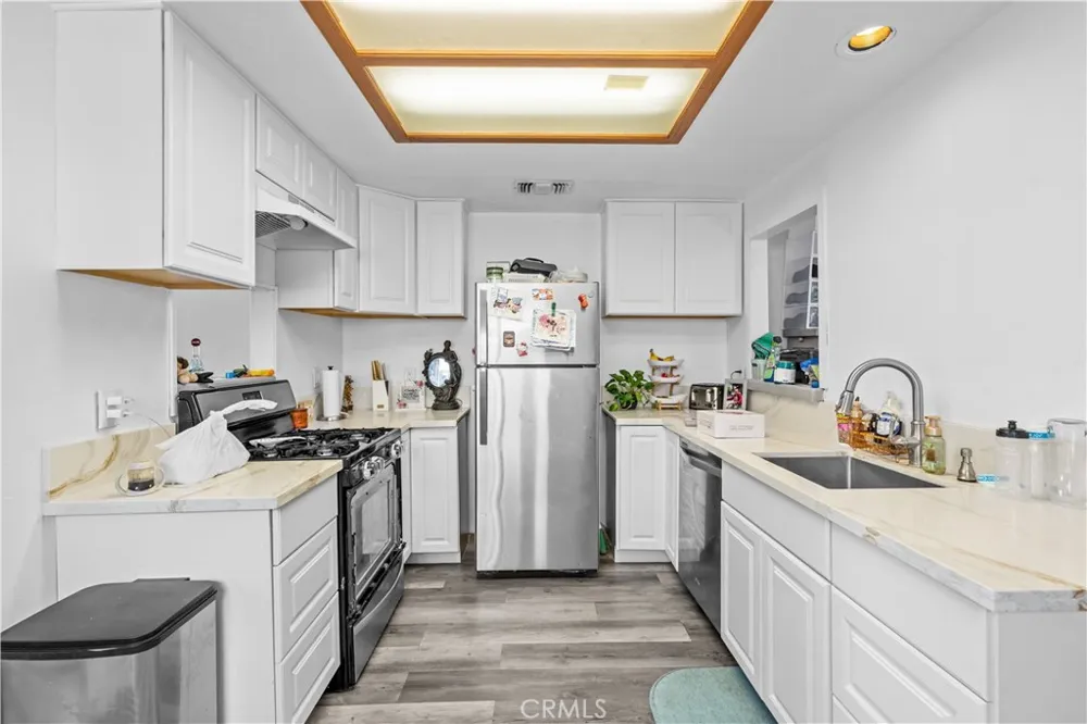 243 W C STREET Colton, CA 92324