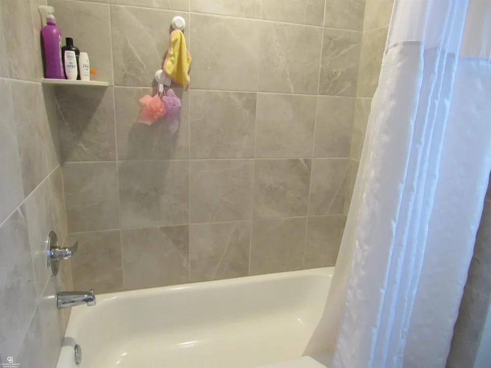 59203 E Brockton St Street New Haven Village, MI 48048