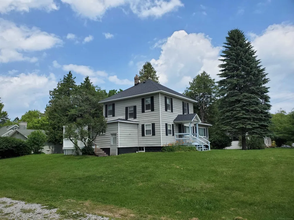 7643 Freidt Avenue Worth Township, MI 48450