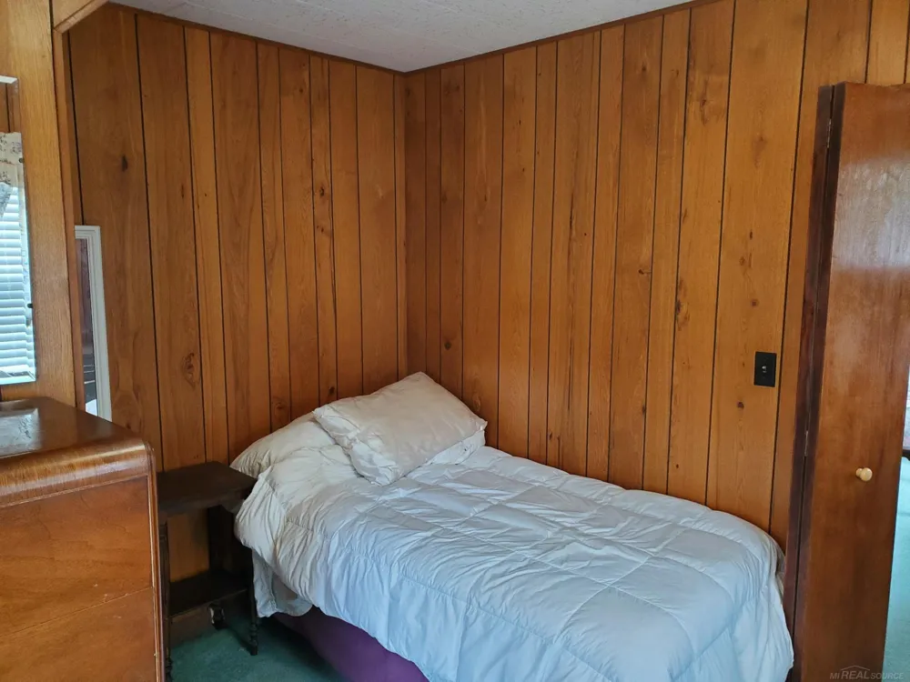 7643 Freidt Avenue Worth Township, MI 48450