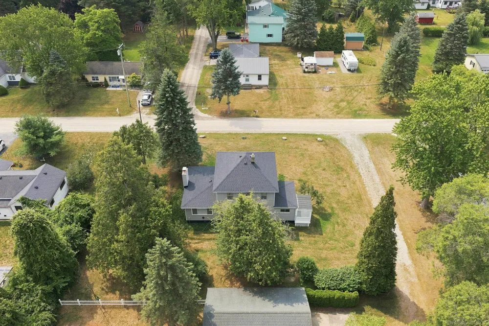 7643 Freidt Avenue Worth Township, MI 48450